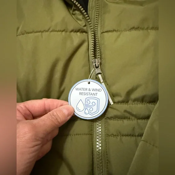 Whales Tail Girl’s Youth Olive Green Hooded Puffer Jacket, Sz medium, NWT. - Picture 3 of 11
